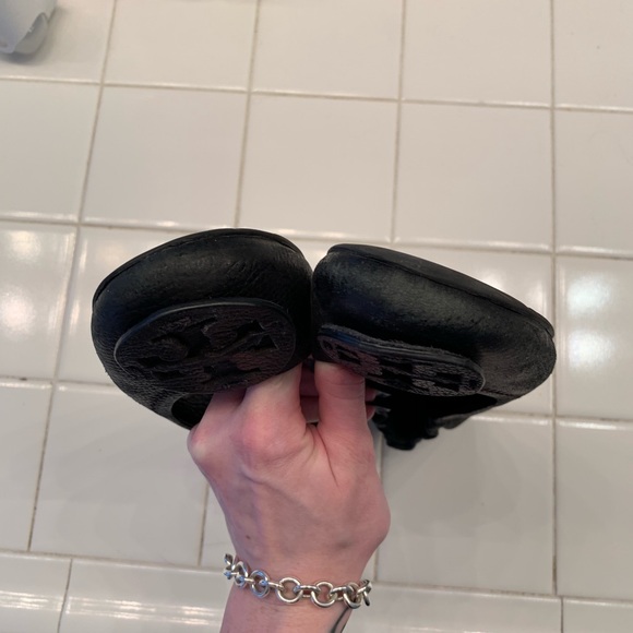 Tory Burch pebbled black leather flats - Picture 6 of 6